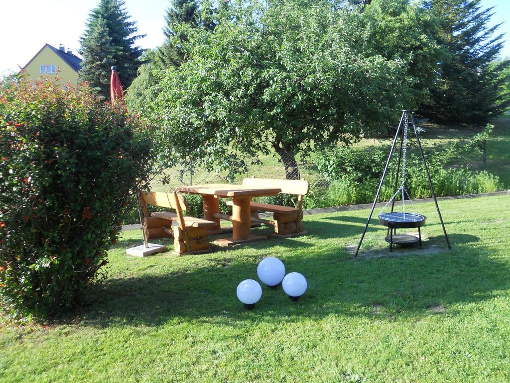 Ferienhaus Zittau Oberlausitz & Ferienwohnung Am Hamann Berg Buitenkant foto